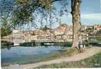 CASTELNAUDARY Aude : La Ville Et Le Grand Bassin Du Canal ( Enfants  Cyclistes ) - Castelnaudary