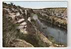 Les Gorges De L'Ardèche: Le Défilé De RUOMS ; Voiture Décapotable ; Années 60  ; TB - Ruoms