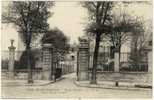 Carte Postale Ancienne Montrouge - Rond Point. Les Deux Lions - Montrouge