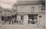 LES TROIS MOUTIERS (VIENNE) 5 LA PLACE (BELLE ANIMATION) - Les Trois Moutiers