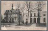 C - CARTE POSTALE - 80 - DOULLENS - HOTEL DE VILLE ET TRIBUNAL - - Doullens