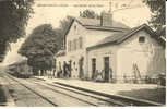 BOISSY SAINT LEGER - Les Quais De La Gare - Arrivée Du Train - Circulé 1915 - Boissy Saint Leger