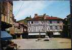 CP De SAINT-CERE " La Plage Du Mercadial à L'arrière Plan Les Tours De St-laurent " . - Figeac