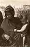 Mauritanie, Type De Femme, Avec Enfant, Datée 1960, Dos Avec Traces D'humidité Sur L'écriture, Voyagé Sous Enveloppe - Mauretanien
