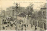 DENAIN - Usines Cail - La Sortie Des Ouvriers - Voy. 1907 - Denain