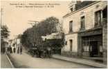 Vouvray (I.-et-L.) Hotel Restaurant Du Grand Vatel En Face De La Gare De Tramways - Vouvray