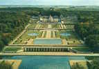 77 / Vaux Le Vicomte. Le Château.Vue Aérienne. Facade Sud - Vaux Le Vicomte