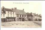 St Arnoult - Place Du Marché ( Animée ) /  L10 - St. Arnoult En Yvelines