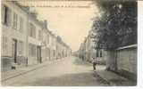 Poix-de-Picardie : Rue Porte-Bellevue, Prise De La Route D'Esplessieers En 1916 (animée) - Poix-de-Picardie