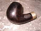 Ancienne Pipe LA FUSEE, En Bruyere Extra - Pipes En Bruyère