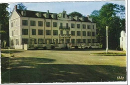 POUGUES LES EAUX   Le Refuge Des Cheminots ' Le Parc'. Facade Nord Du Bâtiment Principal - Pougues Les Eaux