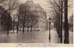 Evénement Inondations Paris La Grande Crue De La Seine La Rue Jean Goujon Et Le Cours La Reine - Inondations