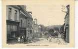 Ailly-sur-Noye (80) : Magasin De Coiffeur Près De La Mairie En 1916 (animée). - Ailly Sur Noye