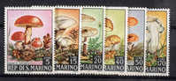 1967 SAN MARINO FUNGHI** MNH  SERIE COMPLETA  SASS S139 - Unused Stamps