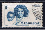 RM+ Madagaskar 1946 Mi 399-400 - Gebruikt