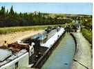 CPA    34       BEZIERS     1970       PENICHE AU PASSAGE DES 7 ECLUSES - Houseboats