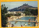 SAINT CERE  Lot  La Piscine Et Les Tours De St Laurent Très Animée écrite En 1981 CAP THEOJAC - Saint-Céré