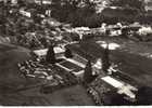 CPSM. CHALUS. VUE DU CIEL...PARC DES SPORTS . PISCINE. GOLF. TENNIS. DATEE 1960. DENTELLEE. - Chalus