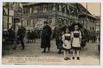 Cpa DANNEMARIE  Millerand Et Thevenet En Visite Nov 1914 - Alsaciennes En Costume - L GISSINGER -ed Schmitt - Dannemarie