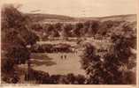 Buxton England Angleterre - Pavilion Gardens - 1935 - Petite Animation - Circulée - Derbyshire