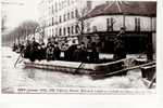 EVENEMENT Inondations Ivry (Janvier 1910) MM Falliéres ,Briand,Millerand,Lépine Se Rendent En Bâteau Dans La Ville Cpa A - Überschwemmungen