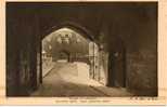 CPA - TOWER OF LONDON - BYWARD GATE - VIEW LOOKING WEST - 12 - H. M. - Tower Of London