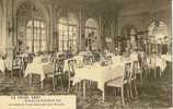 Cp Belgique BRUXELLES Kermesse 1910 Succursale Du Grand Restaurant De La Monnaie  ( Tazble , Lampes ) LE CHIEN VERT - Cafés, Hoteles, Restaurantes