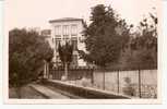 ANTIBES   -  ** LA MAISON DE REPOS S.N.C.F.et LE JARDIN ANGLAIS **   -   Editeur : Notre Métier  N° 1951 - 19 - Antibes - Altstadt