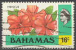 Bahamas 1976 SG 466a 16c. Queen Elizabeth II & Hibiscus Flowers Chalky Paper - 1859-1963 Colonie Britannique