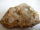 QUARTZ SUR CALCAIRE 7 X4 Cm CELLES/BELLE - Minerals