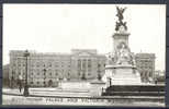 United Kingdom England London Buckingham Palace & Victoria Memorial Old Postcard Mint - Buckingham Palace