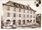 SAINT PE DE BIGORRE   -   " HOTEL DES PYRENEES " ( Prop. J. LATAPIE)   -   Editeur : P. DOUCET De Lourdes    N° Sans - Saint Pe De Bigorre