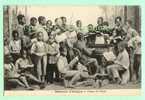 AFRIQUE - CONGO - ECOLE De MUSIQUE - CLASSE De CHANT - PIANO - VIOLON - ENFANTS - GARCON & FILLETTE - Congo Français