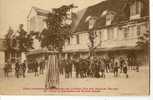 Cp 18 BOURGES Ecole Proffessionnelle Régionale De La Salle , Cour Des Jacobins , De Récréation Des Grands élèves - Baugy