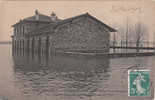 Cpa Du 94 - Alfortville - La Grande Crue De La Seine ( Janvier 1910) - Inondatino De La Rue Des Camélias - Alfortville