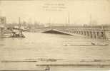 75  PARIS  LE  PONT  MIRABEAU   CRUE DE LA SEINE  LE 29 JANVIER 1910     C1875 - Inondations De 1910