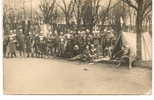 Ermenonville (60) : Groupe Déguisé Lors Des Fêtes  Environ  1910 (animée) PHOTO RARE. - Ermenonville