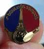 Pin's Bowlin Tricolor, "5 Bowling Sympas, Quille, Boule, Tour Eiffel, Paris, France - Bowling