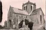 N° 56 - Barfleur (Manche) L'Eglise - Le Monument CPSM Petit Format Non écrite - Barfleur