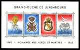 (023) Luxembourg  Liberation / Martyrs And Heros / Gedenktag  ** / Mnh  Michel BL 14 - Unused Stamps