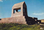 Cpsm 48 LOZERE  Chateau Neuf De Randon Monument - Chateauneuf De Randon