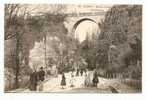 PARIS - Les Buttes Chaumont, Le Pont De Brique Dit Le Pont Fatal - Paris (19)