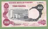 NIGERIA P17c  10  NAIRA(1973)  Signature 3  * AVF *  Folds But No P.h.! - Nigeria