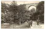 PARIS - Les Buttes Chaumont, Le Pont De Briques - Distrito: 19