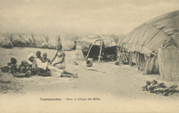 Soudan Mali  Tombouctou  Dans Le Village Des Bélés Pli Coin Sup Gauche - Mali