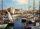 SAINT-MARTIN-DE-RE ( Carente-Maritime) Le Bassin à Flots - Couleurs Et Lumière De France - Saint-Martin-de-Ré