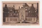 CPA Bethune -Le Monument Aux Morts -  Tampon " Union Philatelique De Bethune Et Souvenir De La Kermesse 1943 - Bethune