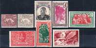 MADAGASCAR - 8 Timbres ** Et * - Unused Stamps