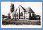 CPA - FONTENAY TRESIGNY - Place De L'eglise - Fontenay Tresigny