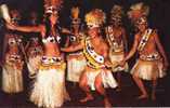 TAHITI - OTEA DE NUIT - DANSEURS EN COSTUME TAHITIEN - Polynésie Française